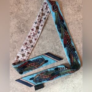 Louis Vuitton Feather Print Silk Twilly